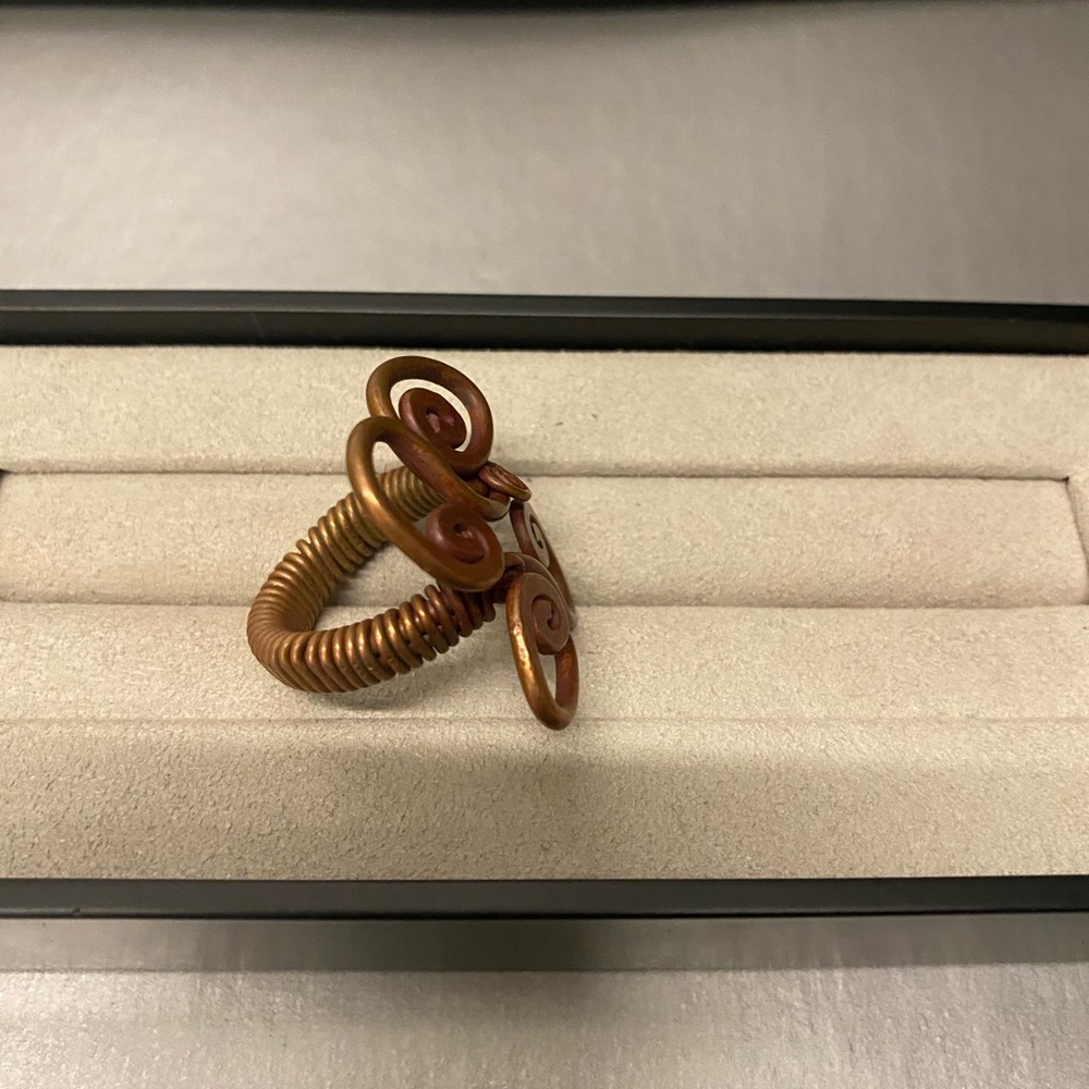 Four Women’s Rings - Picture 6 of 16